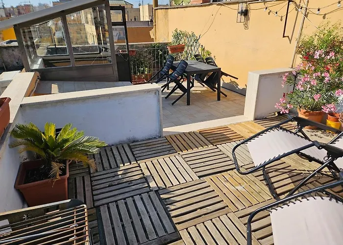 Luminoso Attico Con Terrazza Апартаменты *