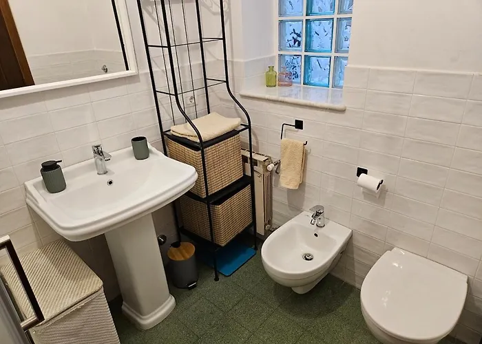 Luminoso Attico Con Terrazza