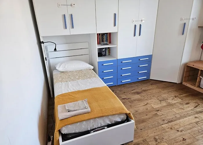 Luminoso Attico Con Terrazza Рим